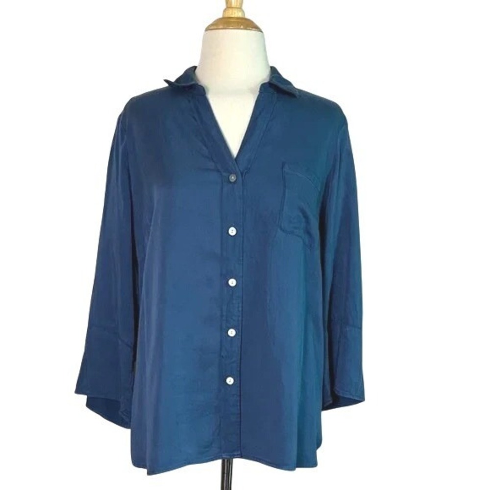 J. JILL Medium Dark Blue Modal Button Up 3/4‎ Sleeve Top Office Career Business